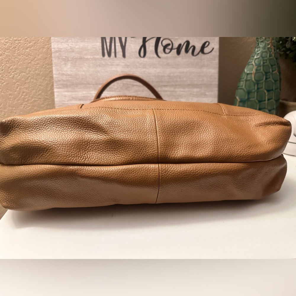 Cuore & Pelle Large Amelia Satchel Tan Leather bag - Picture 9 of 14